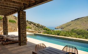Onar Andros Ξενώνας