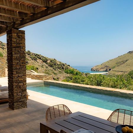 Onar Andros ξενώνας Άχλα Εξωτερικό φωτογραφία
