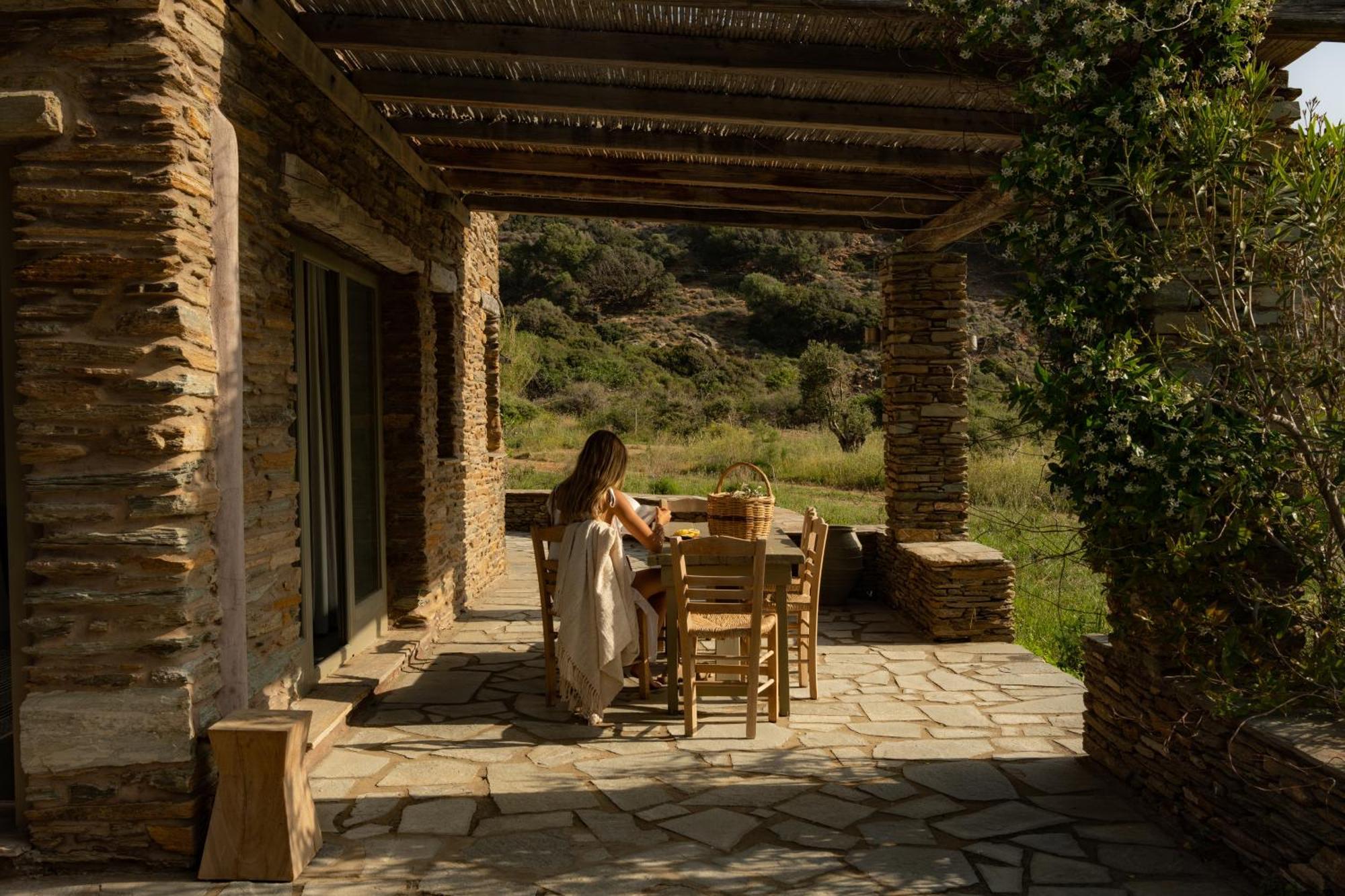 Onar Andros ξενώνας Άχλα Εξωτερικό φωτογραφία