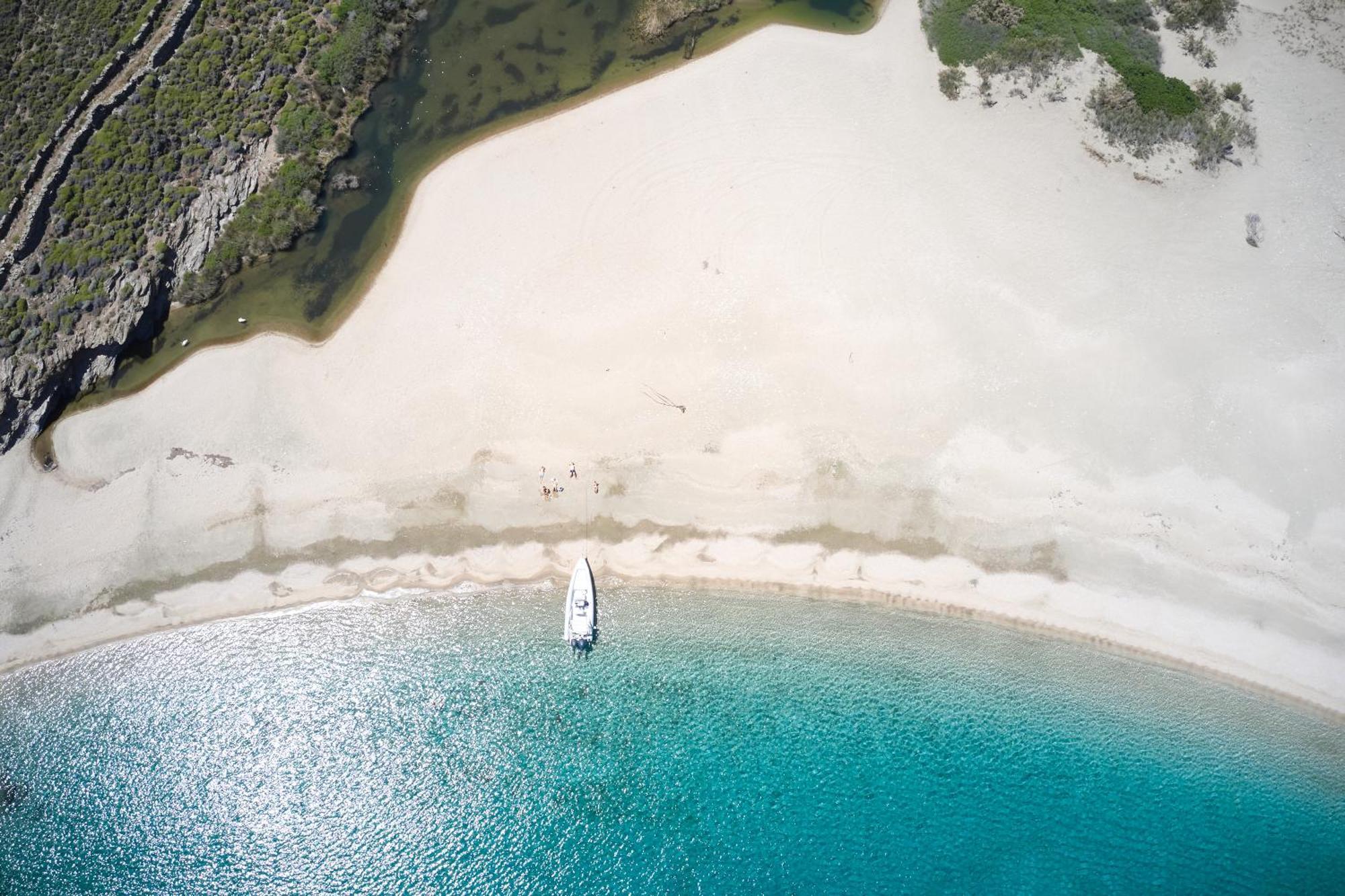 Onar Andros ξενώνας Άχλα Εξωτερικό φωτογραφία